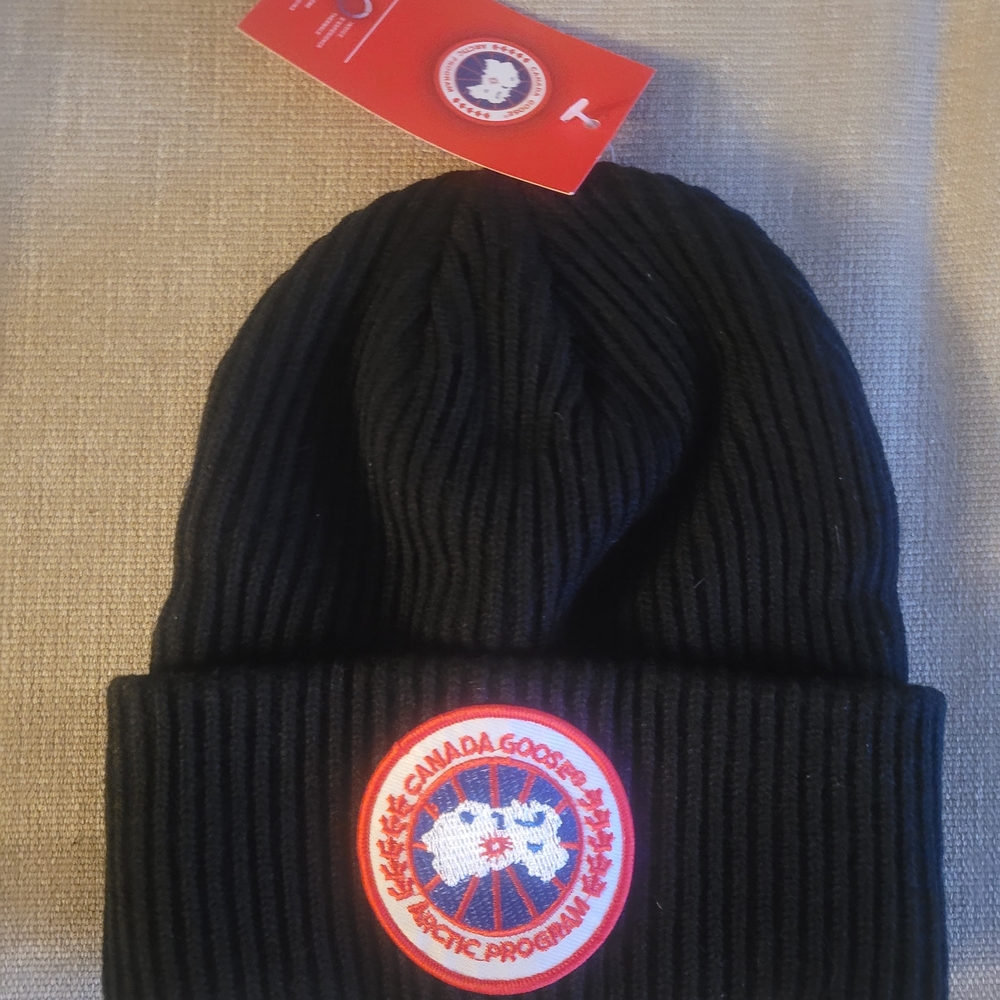 Canada Goose Ribbed Black Hat